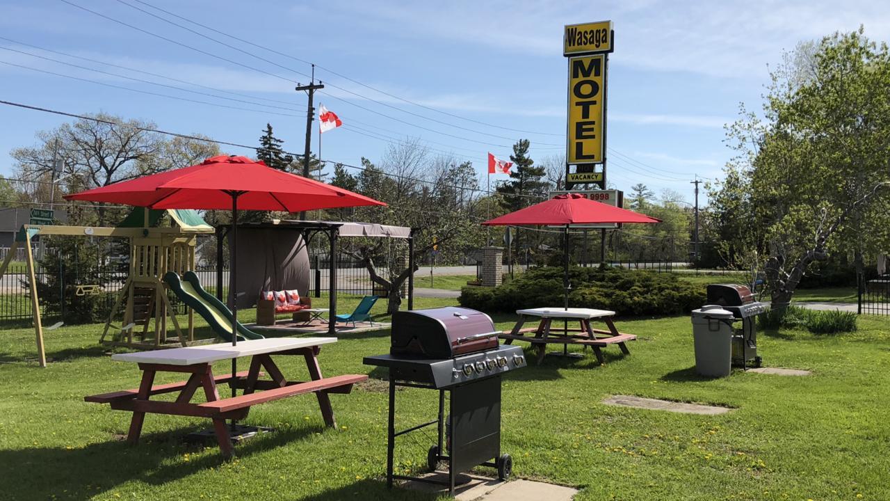 Wasaga Motel Inn Wasaga Beach Buitenkant foto